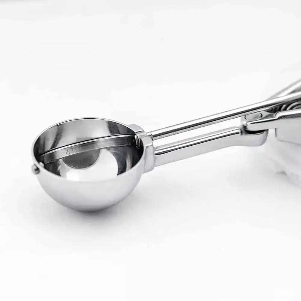Lingura de portionare pentru inghetata
